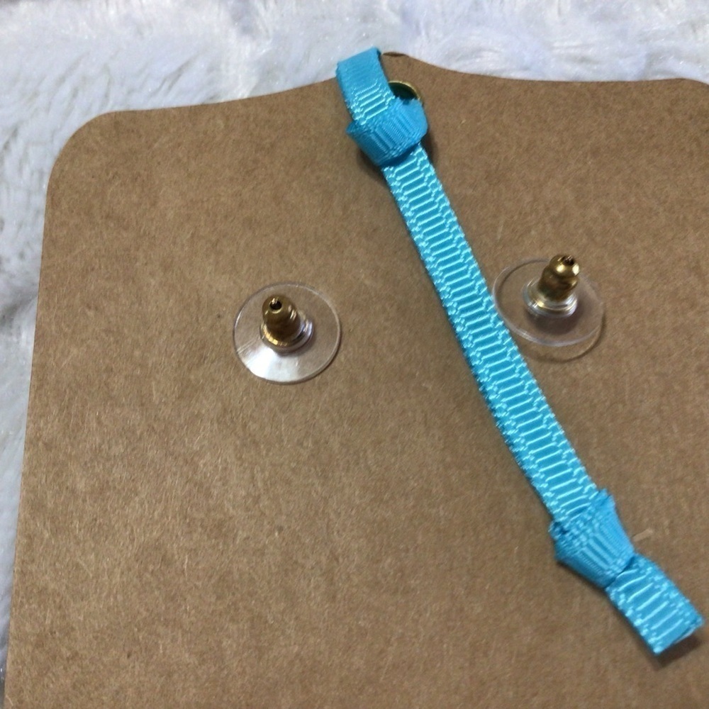NEW Shiraleah Bali Turquoise Gold/Turquoise Tassel Earrings - Picture 4 of 5